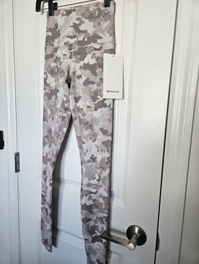 NWT Lululemon Align Hr Pants 28" Thawed Camo Warm Ash Grey Multi Size 2